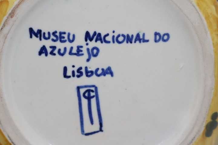 Pote em faiança do Museu Nacional do Azulejo