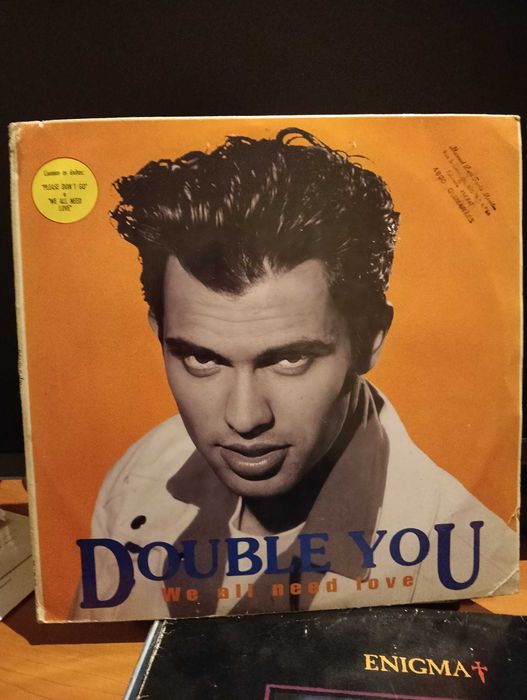 Vinil Double You (We all need love)