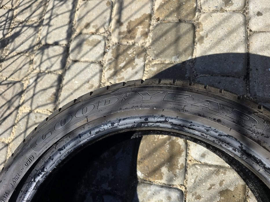 Opony Goodyear Efficientgrip - 195/45/16