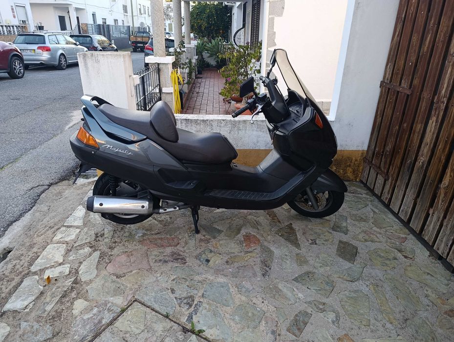 Vendo Yamaha Magesty