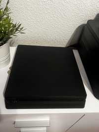 Playstation 4 + pad + 2 gry + jeden pad gratis