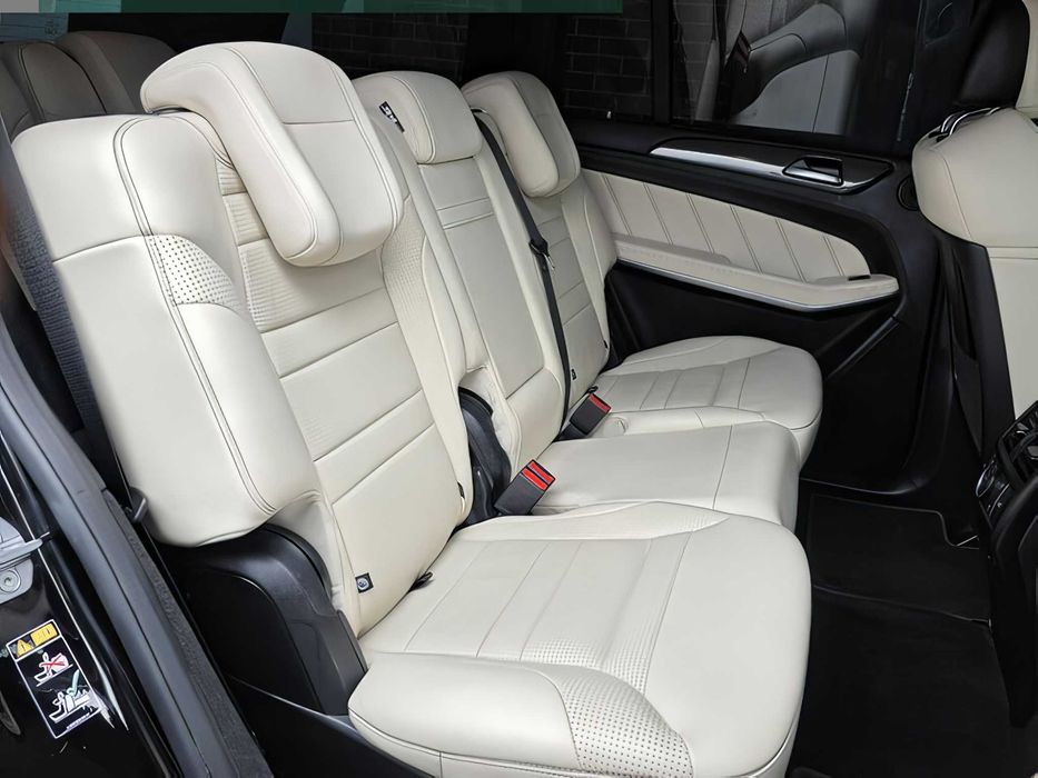 Mercedes-Benz GLS      2019