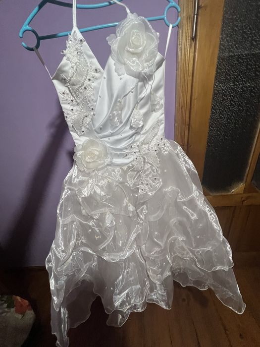 Плаття біле, для першого причастя