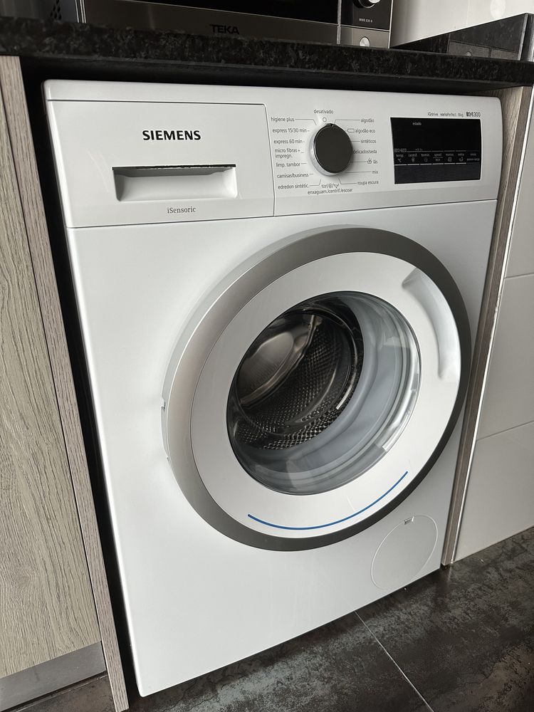 Maquina de lavar roupa Siemens