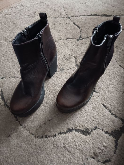 Butyi Cropp na koturnie. r39.