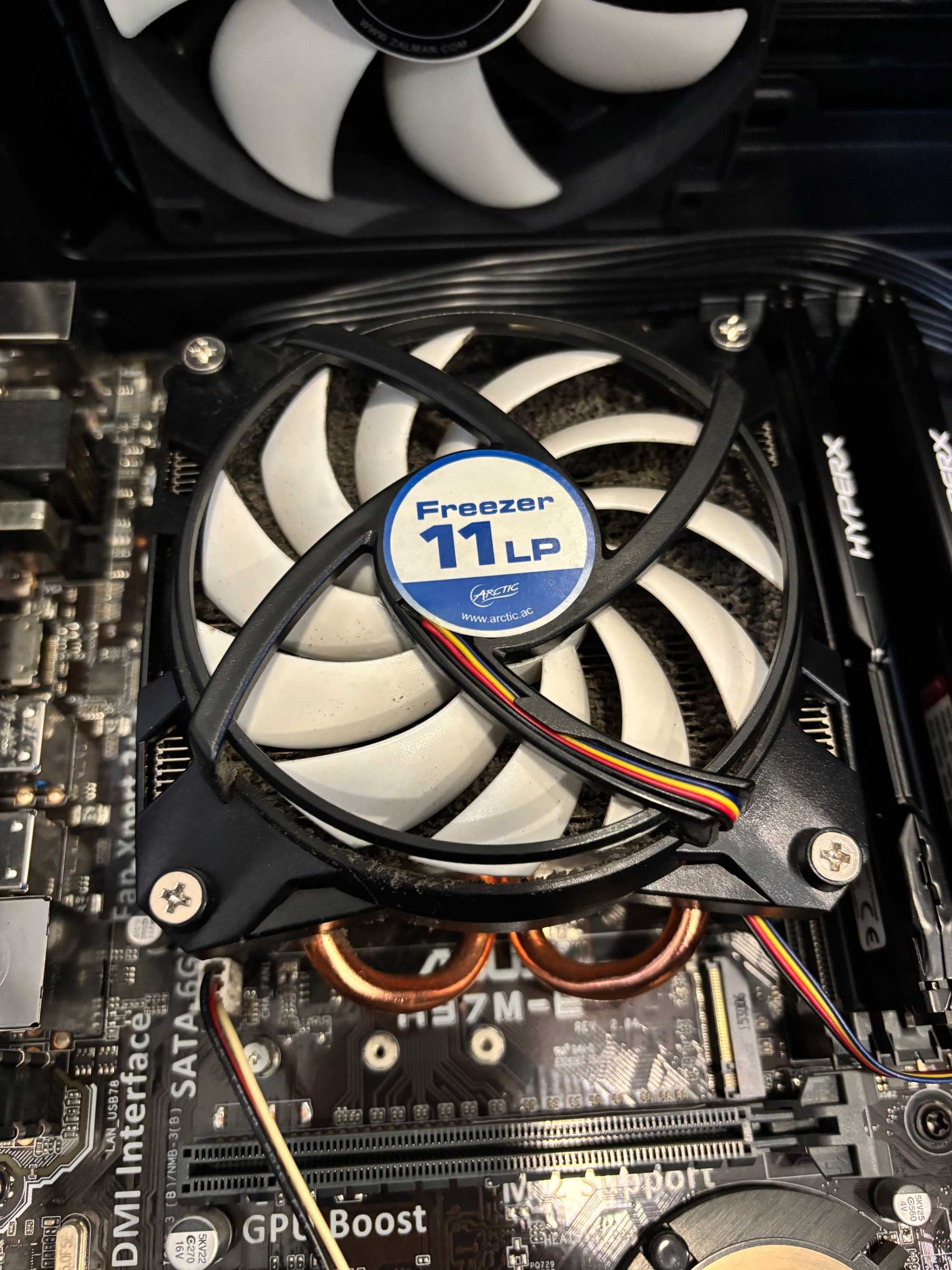 computador i7 16 gb ram dois discos ssd e um sata