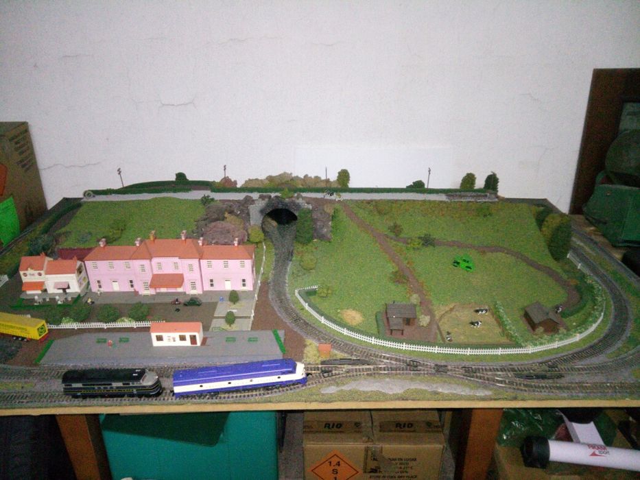 Pista de comboios HO