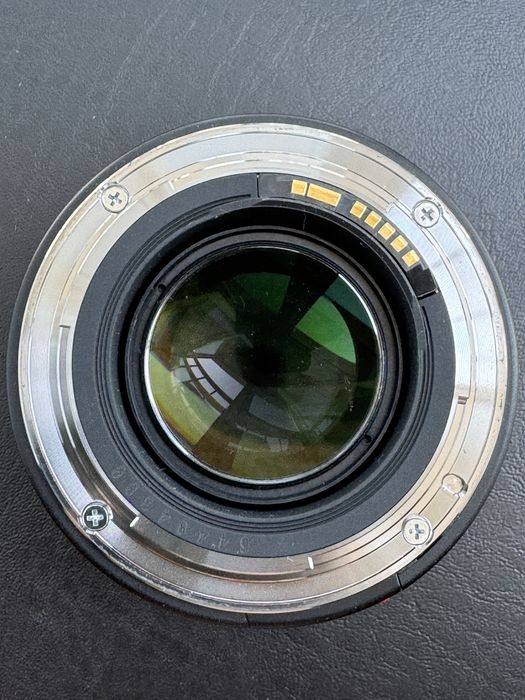 Продам обʼєктив Canon EF 50 mm 1:1,4