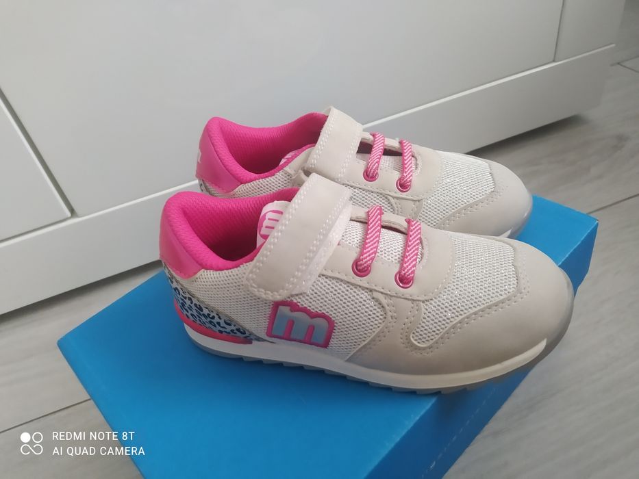 Buty adidasy dziewczynka