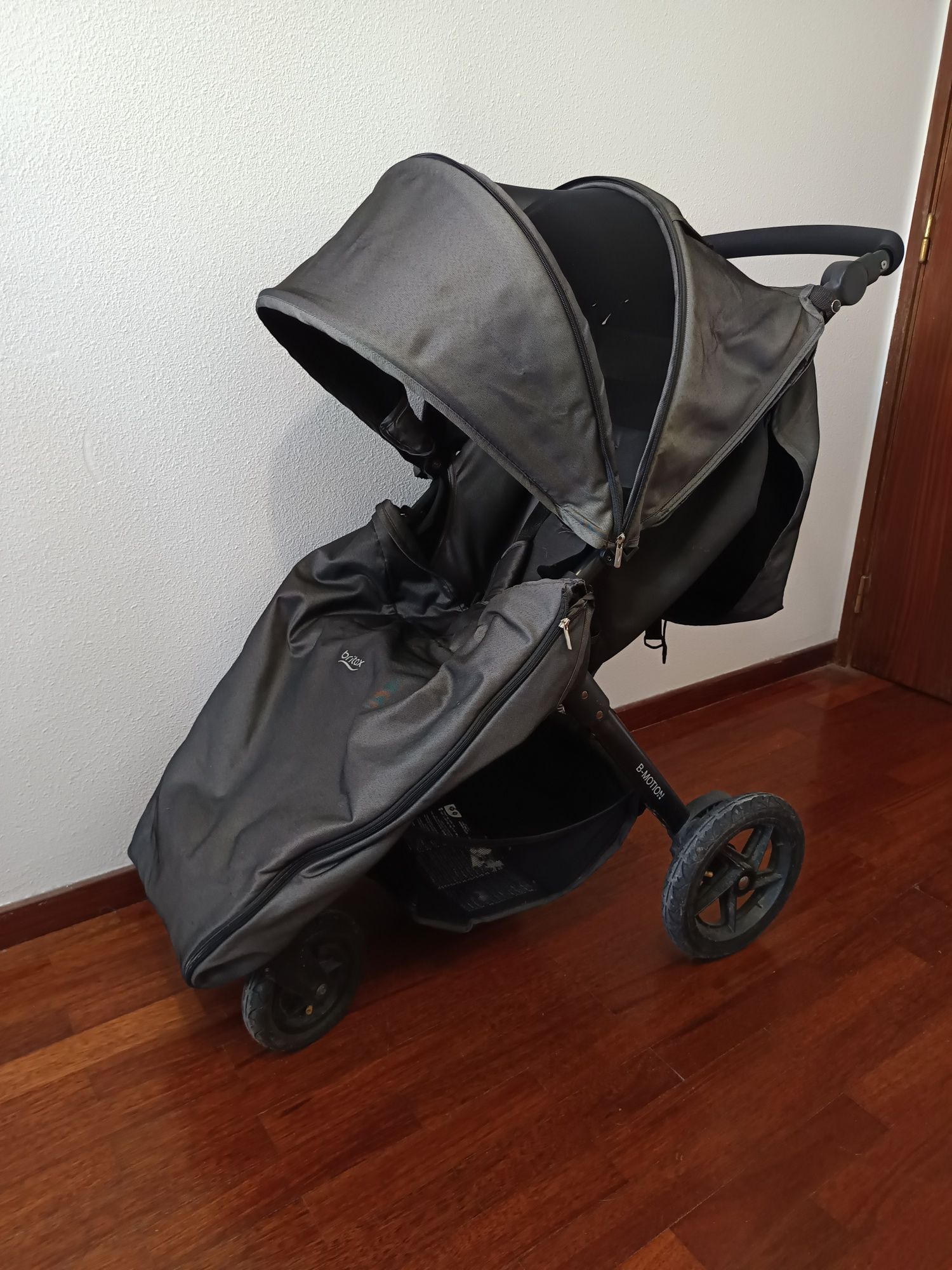 Carrinho de bebé Britax B-Motion