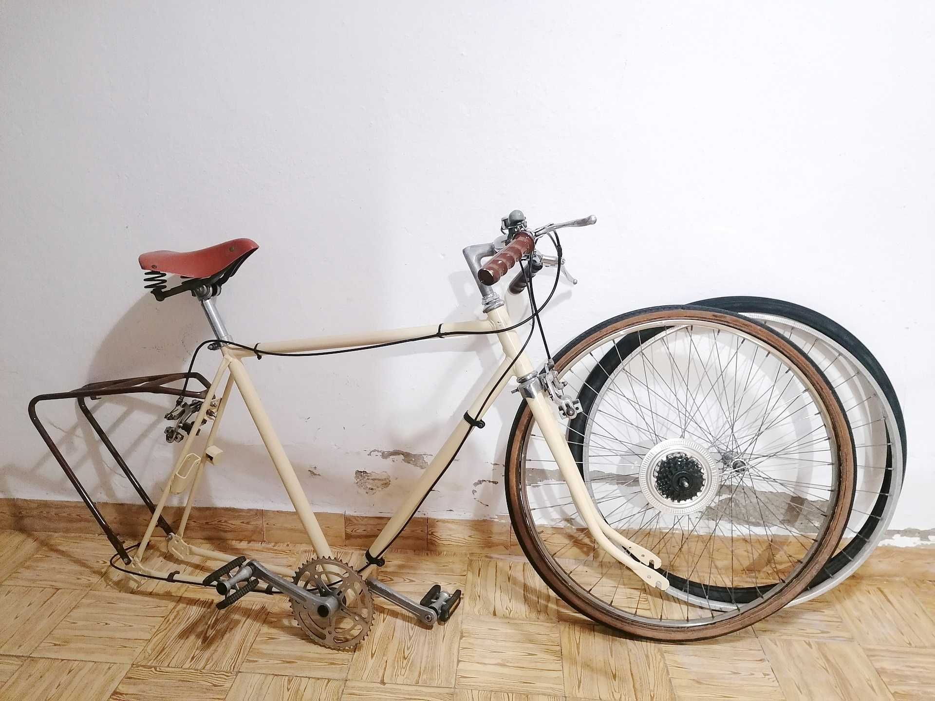 Bicicleta antiga