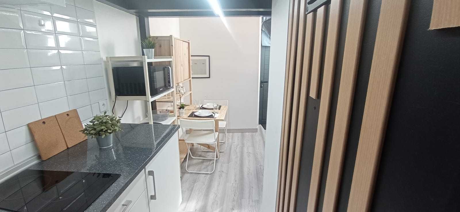 Apartamento T0 para arrendamento  em  Ajuda - Lisboa