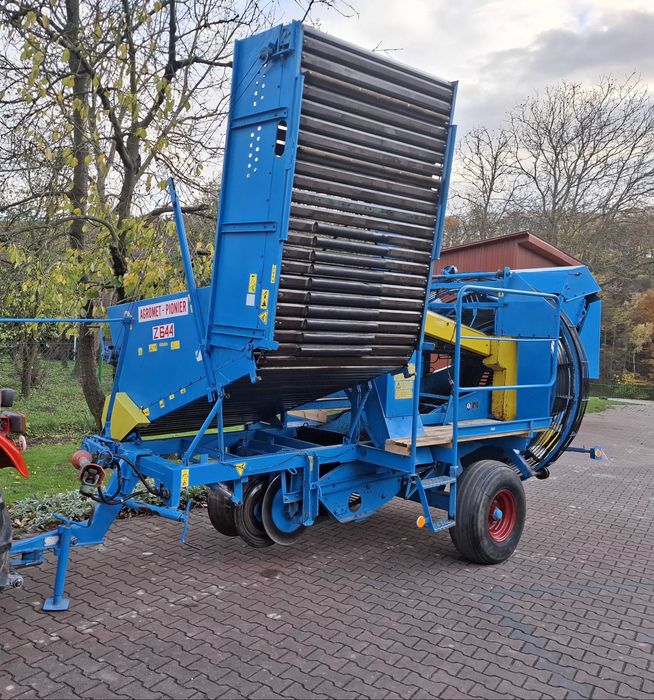 Kombajn Ziemniaczany Anna Z644 Agromet Pionier