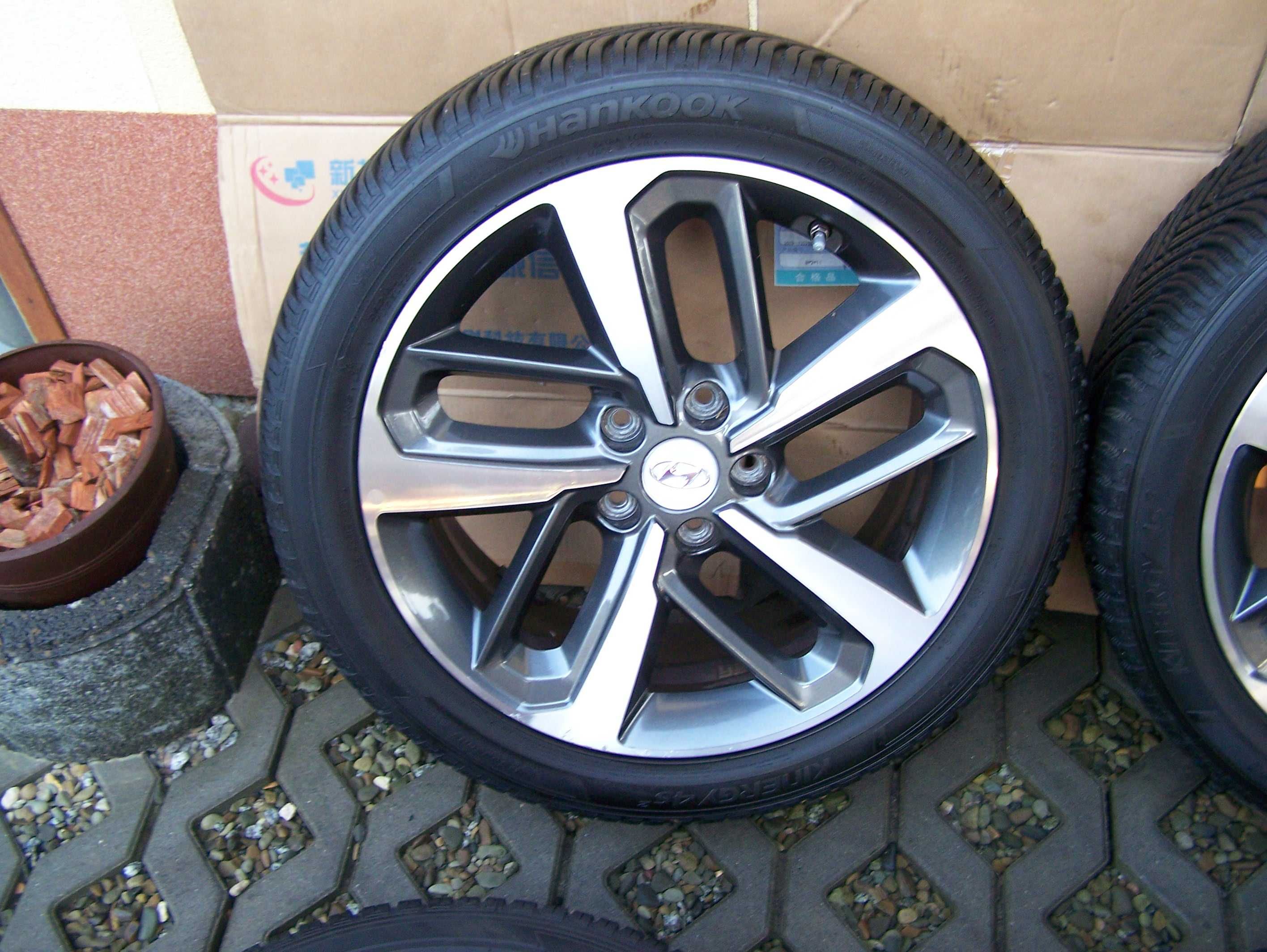 Perfekcyjne Koła Aluminiowe 18' Całoroczne TPMS Hyundai KONA  2023 Rok