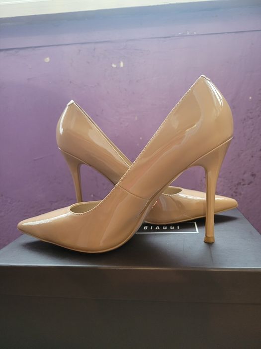 Продам туфли  Antonio biaggi