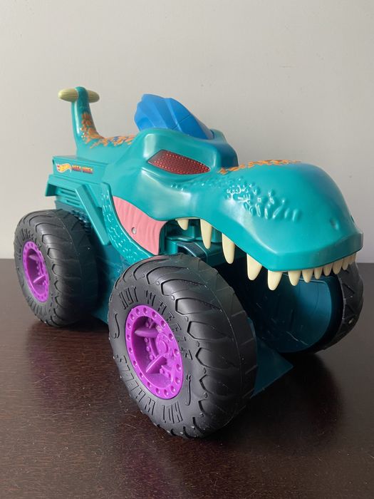 Mega Wrex Hot Wheels Mattel