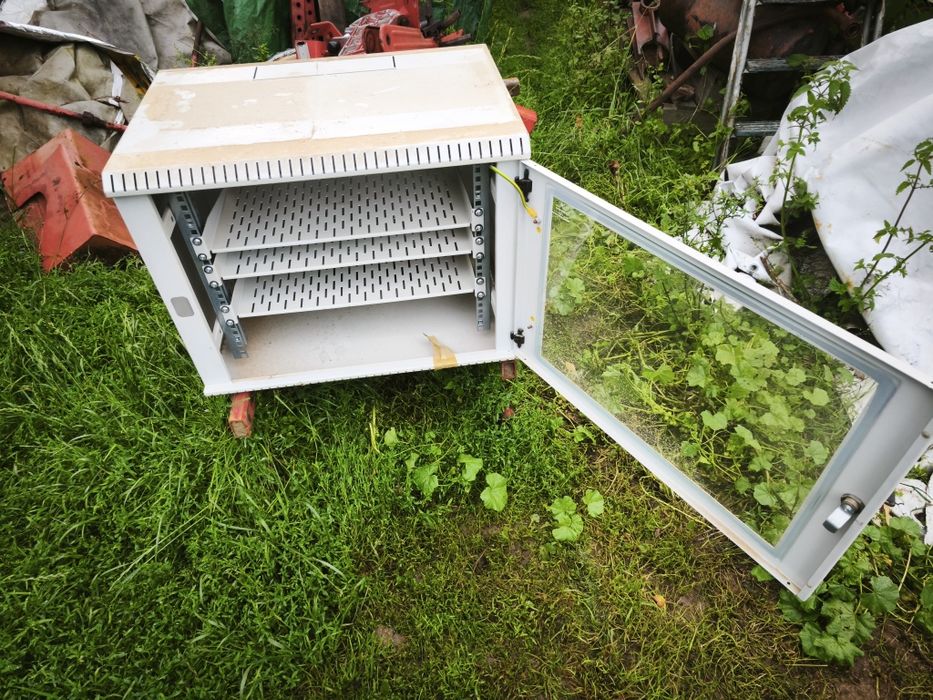 Szafa RACK wisząca metalowa