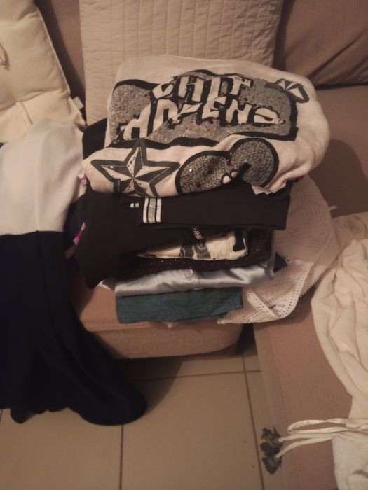 Vendo Lote de roupa variada
