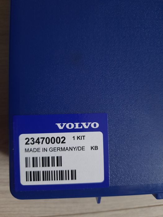 Набір ламп з запобіжниками.