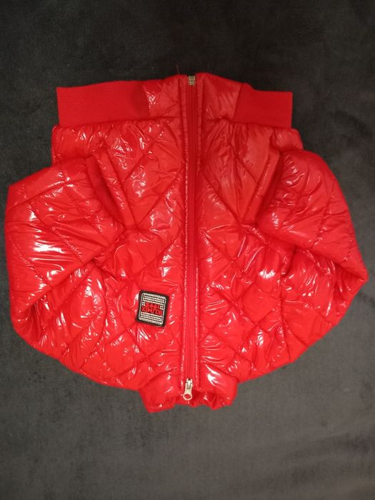 Стильна куртка, бомпер, джинси