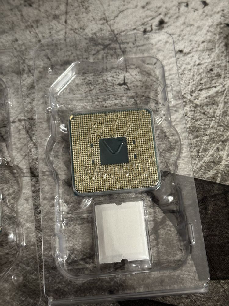 Процесори AMD Ryzen 5 5600 нові