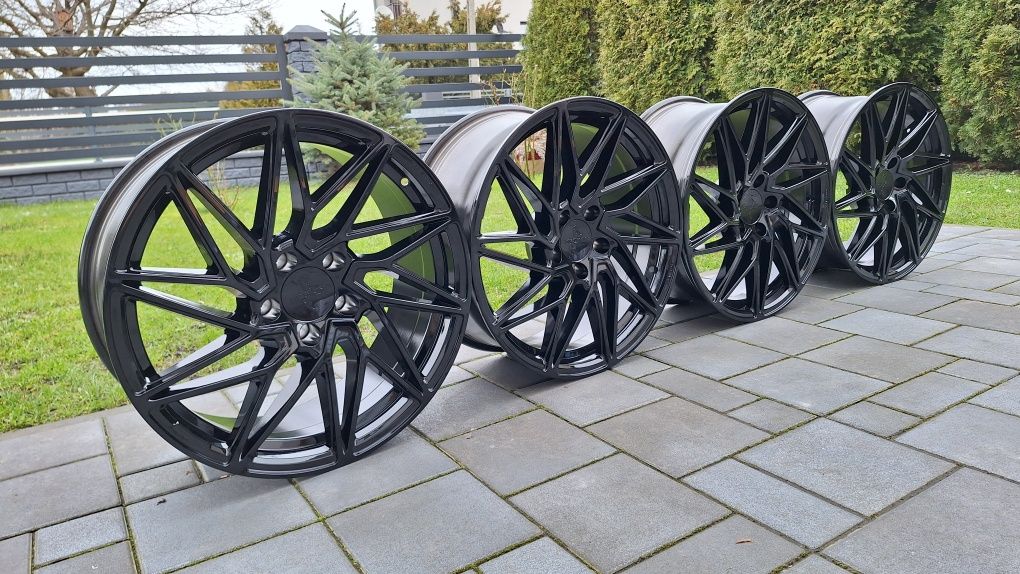 Nowe Alufelgi 5x112 R18 Audi A3 A4 A5 A6 Q3 Q5  Mercedes C E Klasa Gla