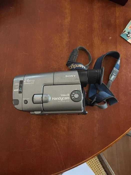 Syndyk sprzeda Kamerę Sony CCD-TRV29!