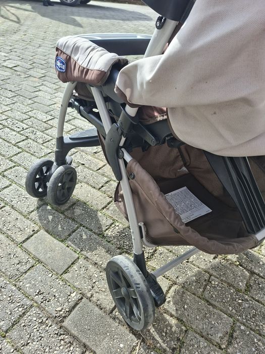 Carrinho de bebé Chico