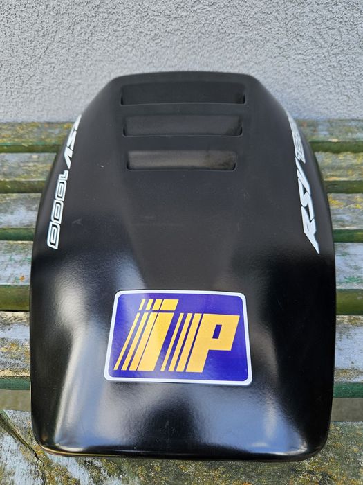 Aprilia Rsv Tuono