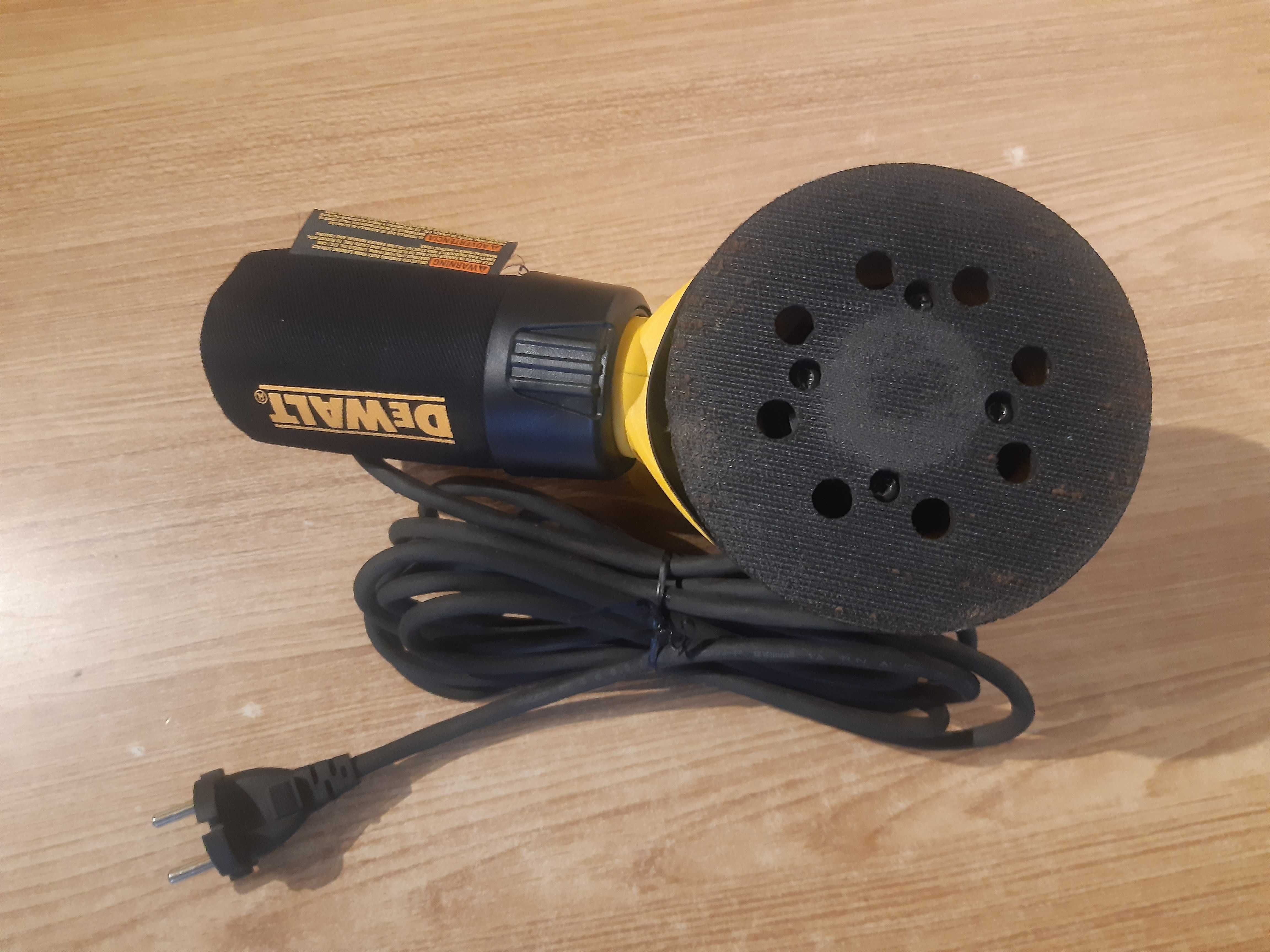 DeWalt  szlifierka mimośrodowa