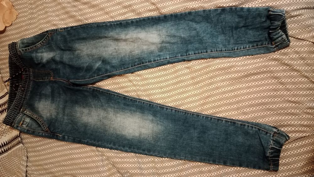 Мужские джинсы на манжетах