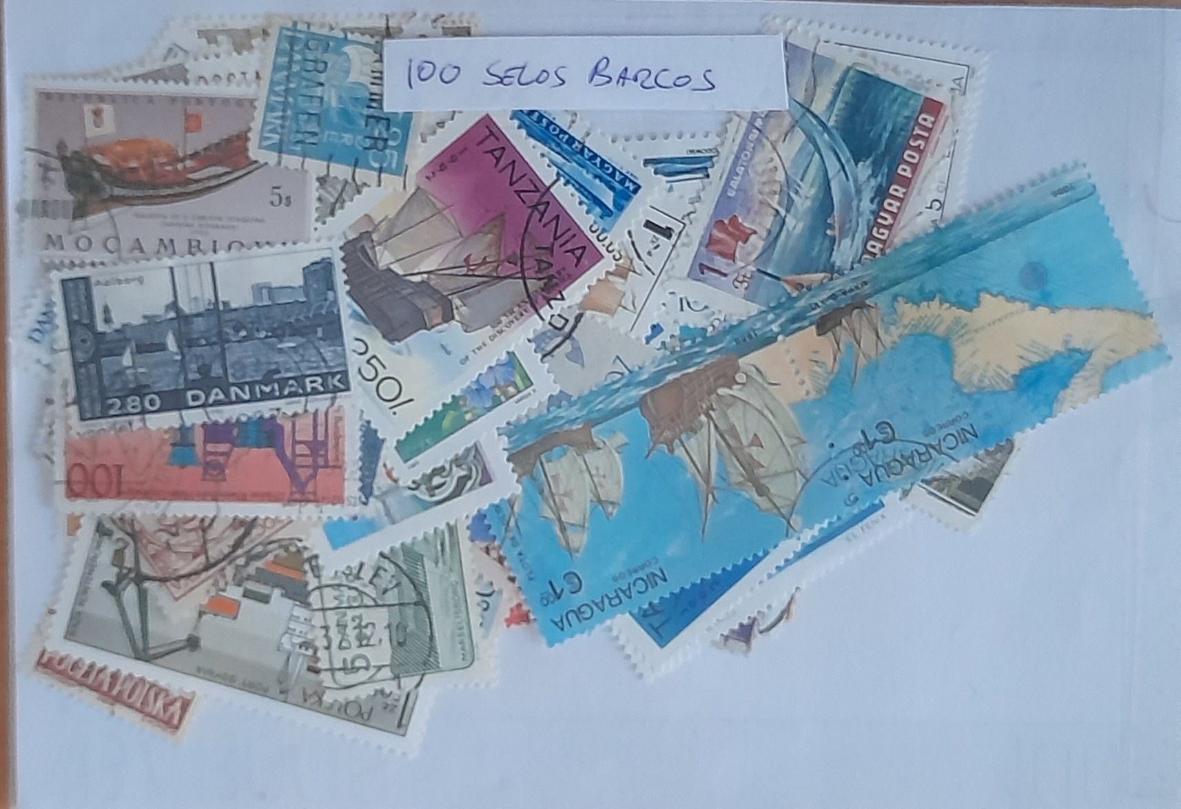 Pacote de 100 selos de barcos
