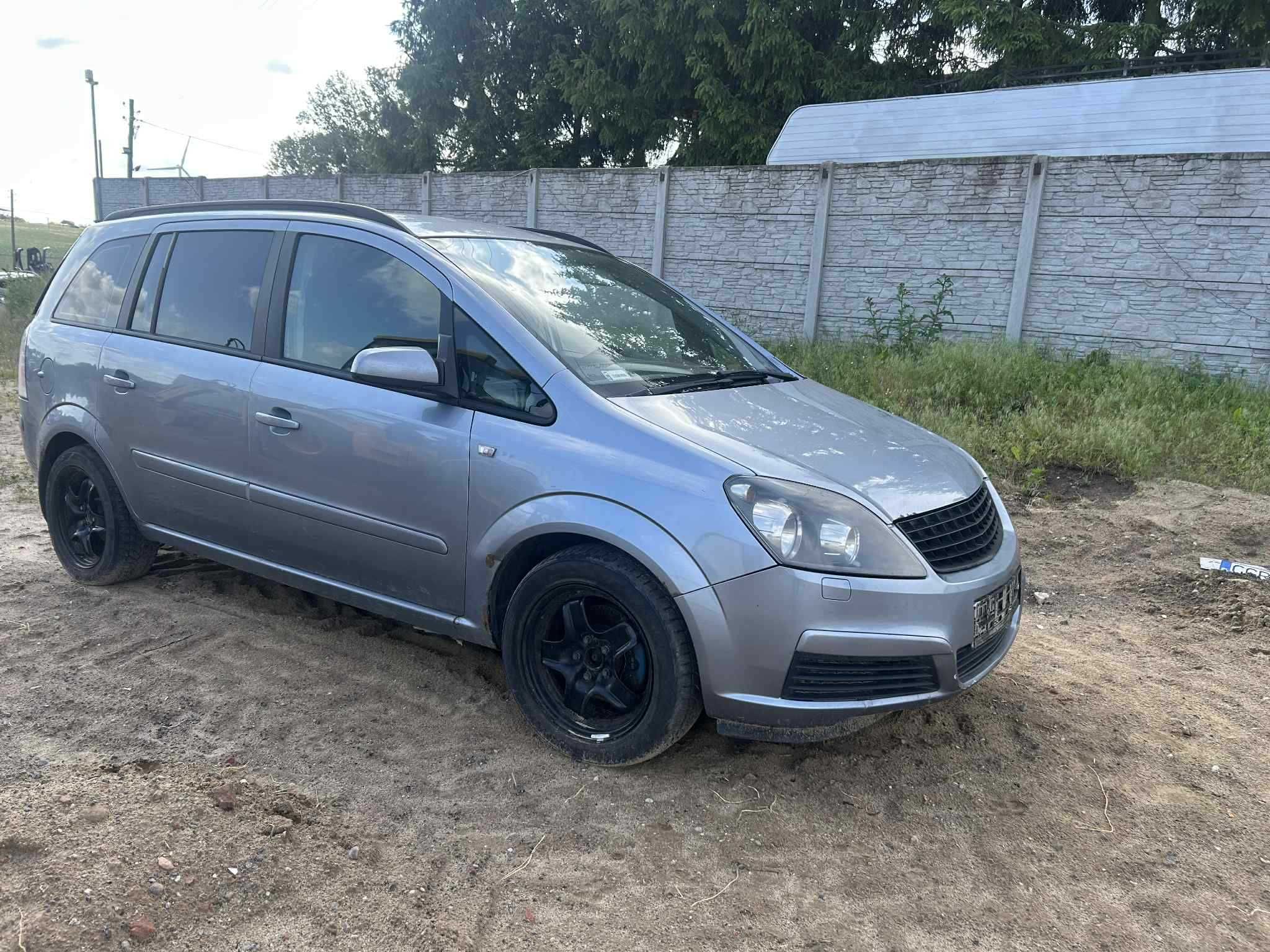 2008 Opel Zafira B 1.8 Z163 / Na części
