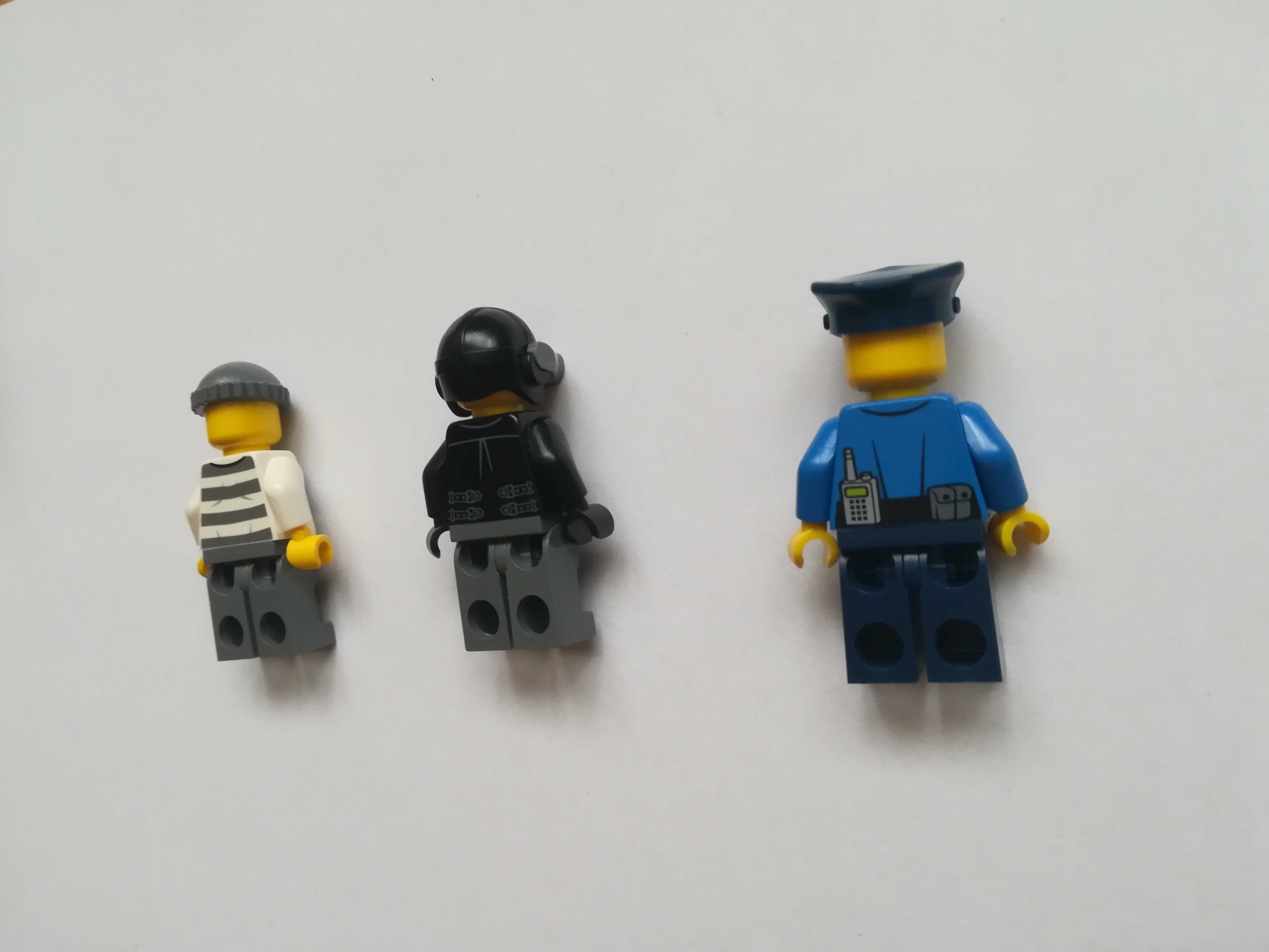 LEGO Prisoner Transporter 60043  KOMPLETNY