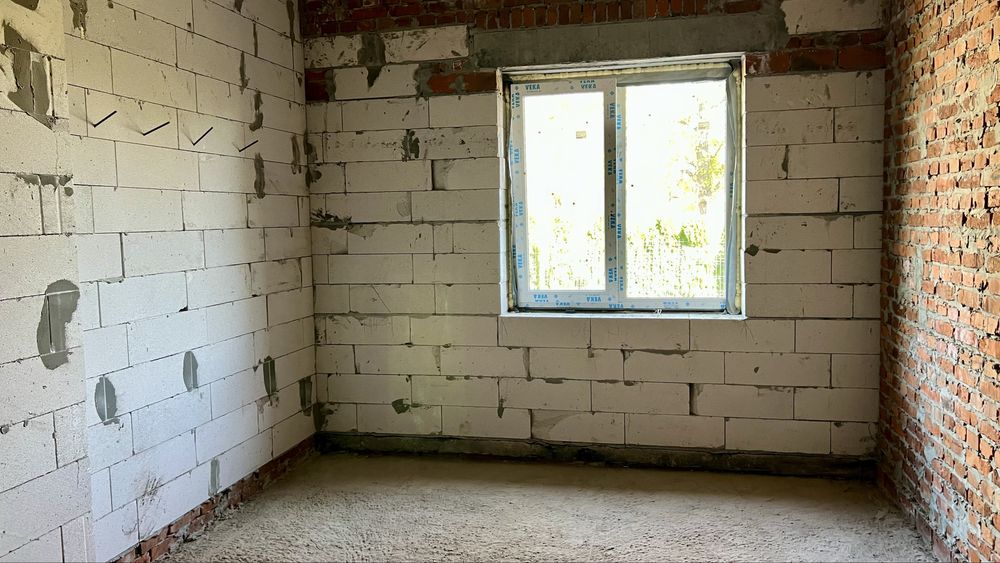 Продам дом , котедж 215 м.  в Харькове коттеджном городке Рай-Еленовка