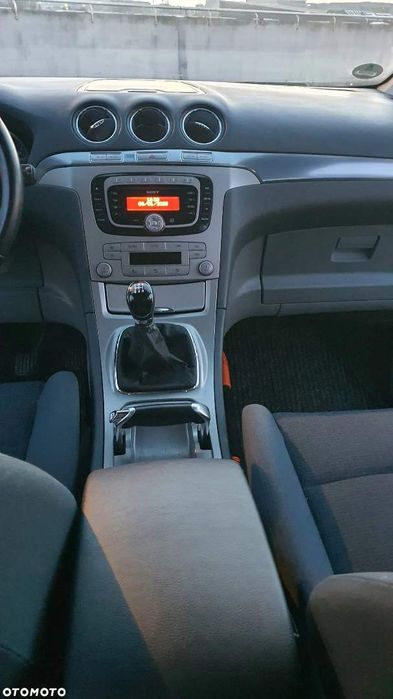 Ford s max 7 odobowy