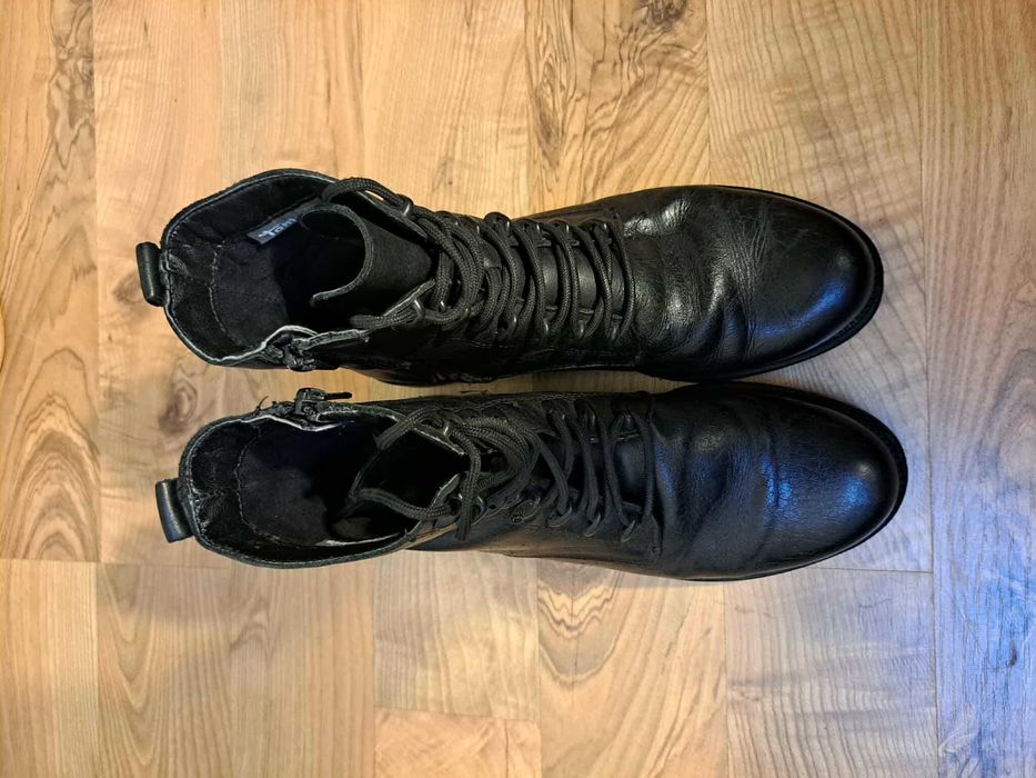 Botki damskie Tamaris czarne skórzane sznurowane rozmiar 38