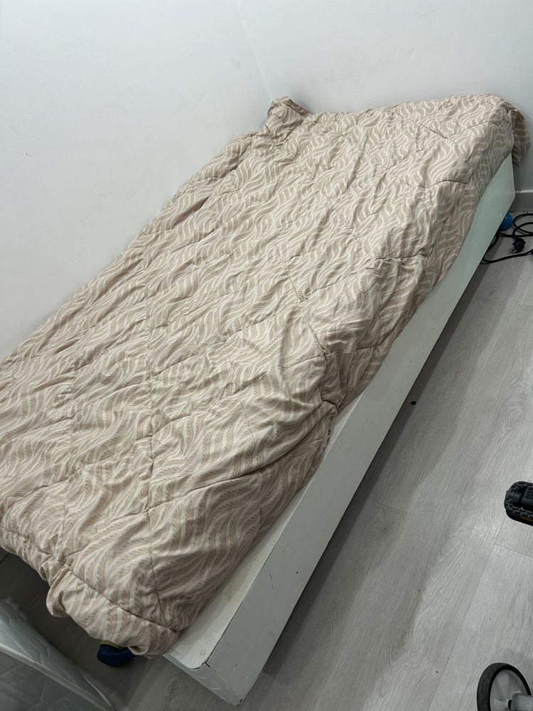 Cama de solteiro