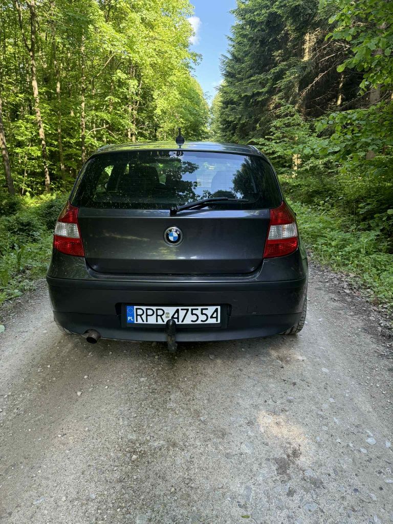 Samochód BMW e87 seria 1