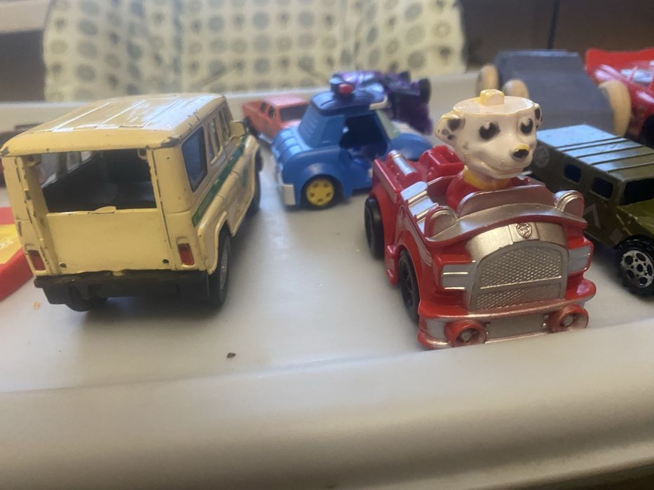 Машинки все за 60 грн