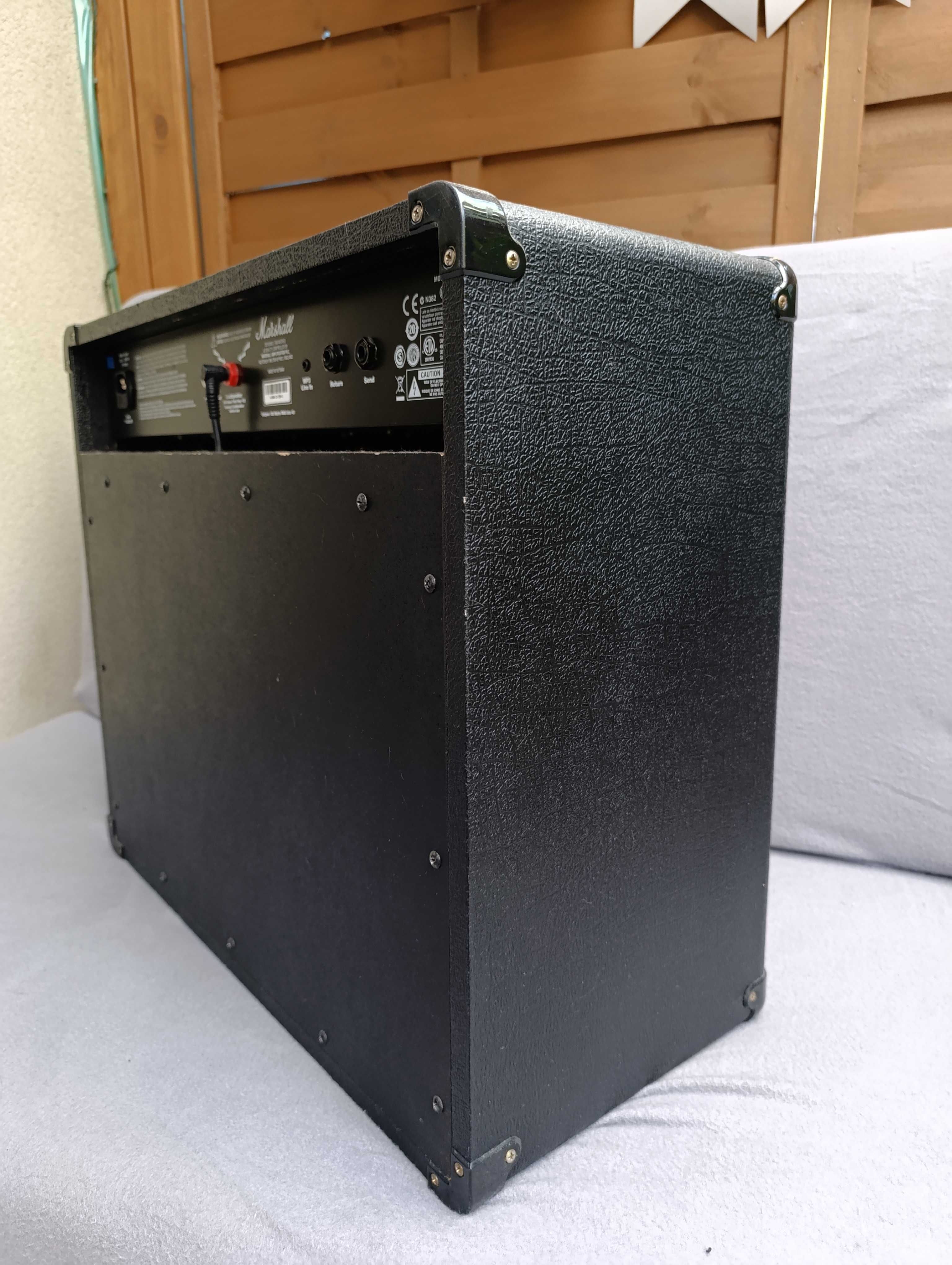 Wzmacniacz gitarowy Marshall MG100FX – 100W Combo z efektami