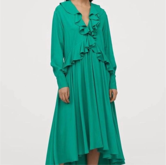 Платье с рюшами h&m