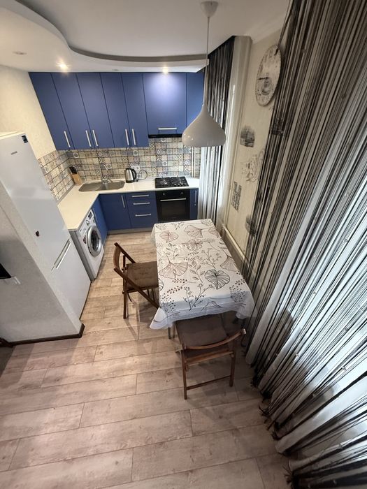 Телефонуйте домовимось !Здам 2 кім центр міста Пушкіна Парк 12000