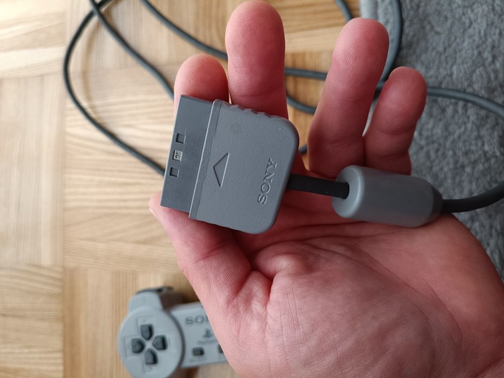 Oryginalny pad PlayStation 1, PS1, SCPH-1080