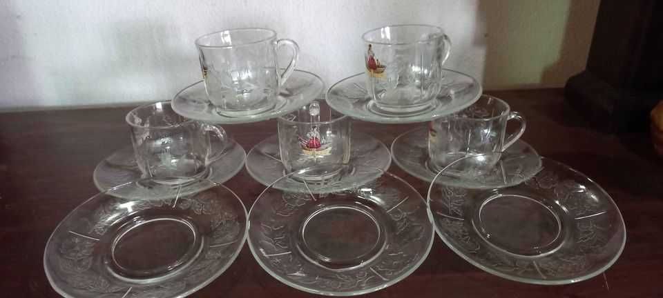 Chavenas em vidro de Chá pintadas