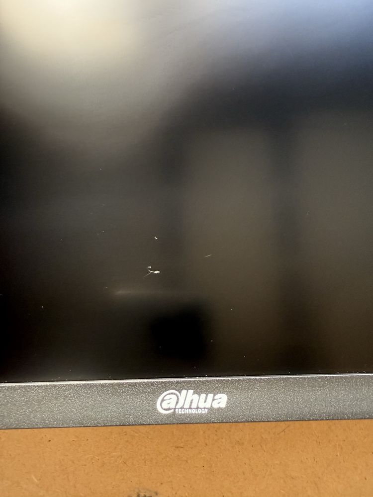 Monitor Dahua 22” - Usado
