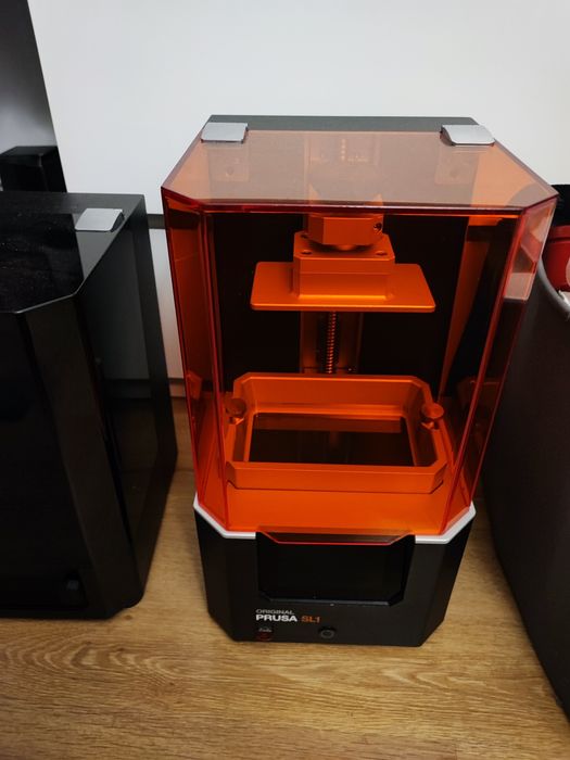PRUSA SL1 + CW1 - Drukarka 3D żywiczna stan BDB