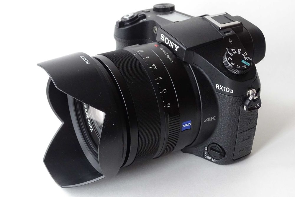 Sony DSC-RX10M2 (4К) стан нового