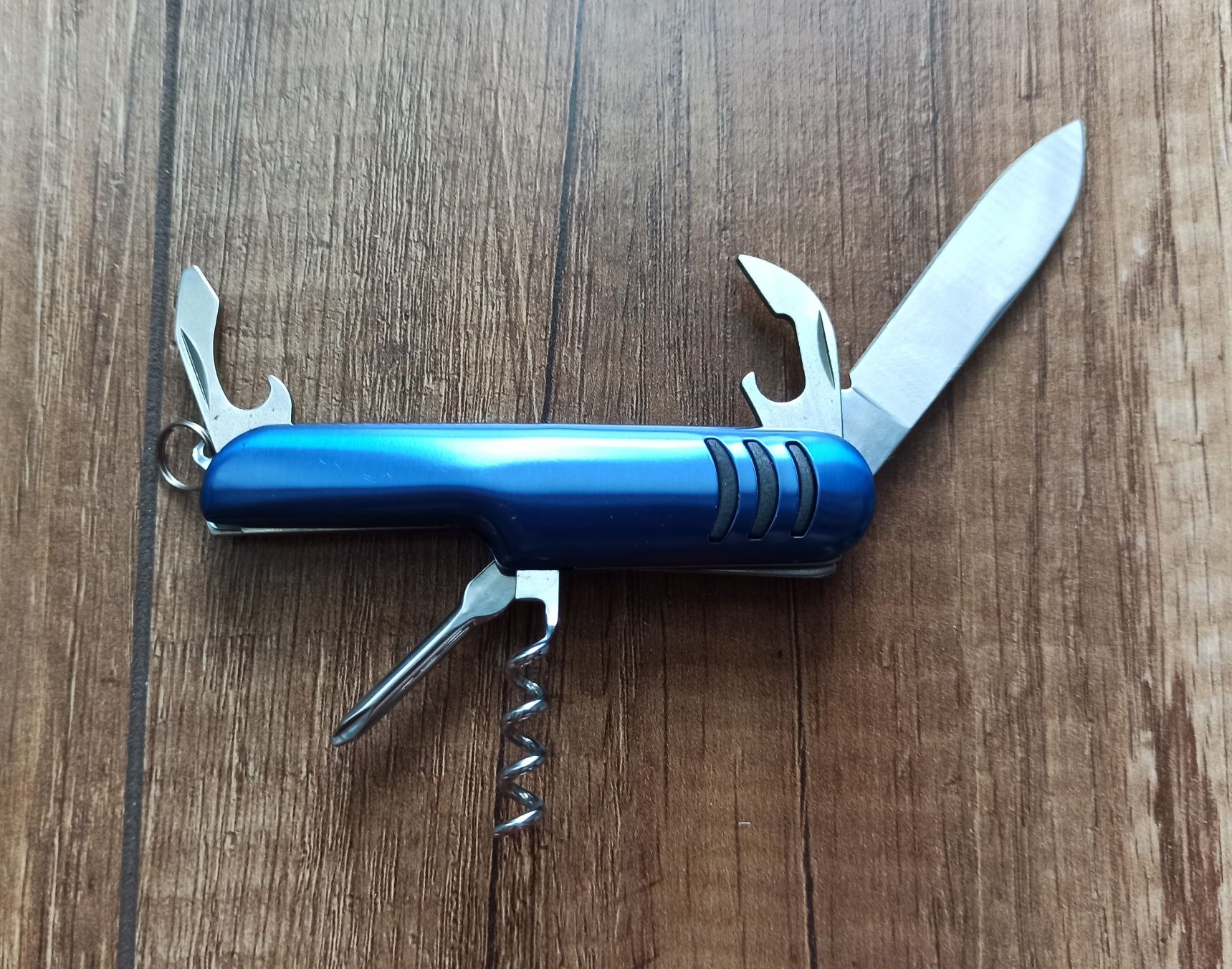 Scyzoryk multitool nóż wielofunkcyjny