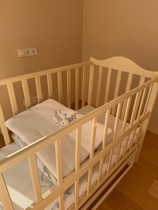 Дитяче ліжечко з матрасом + бортики в подарунок